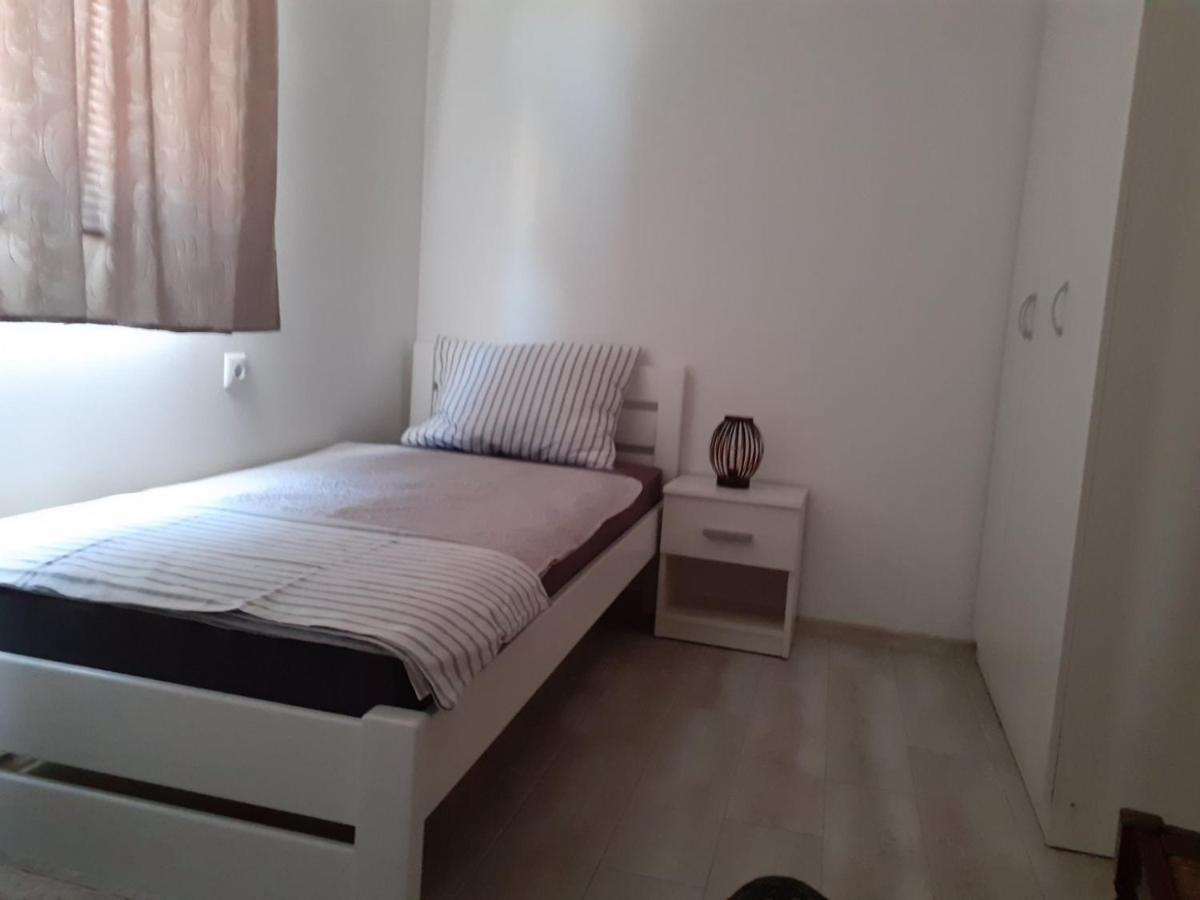 Apartmani Grumf 고르니 카린 외부 사진